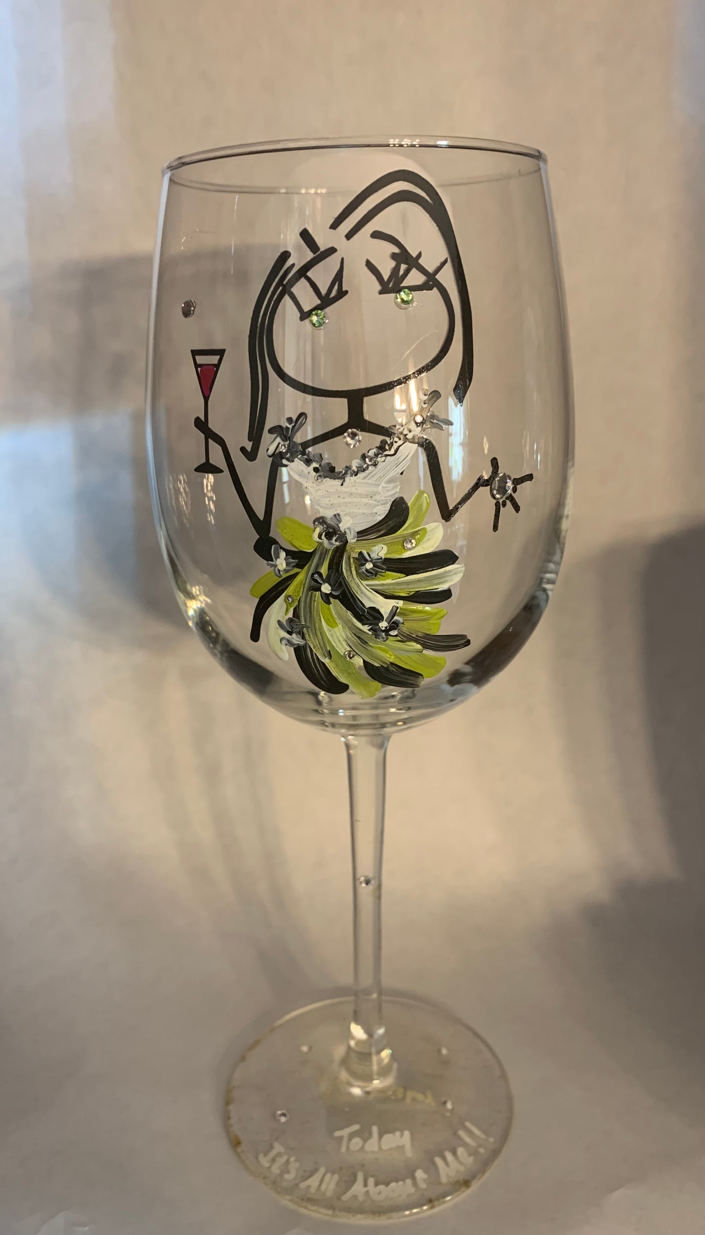 Robyn With A Y Glass